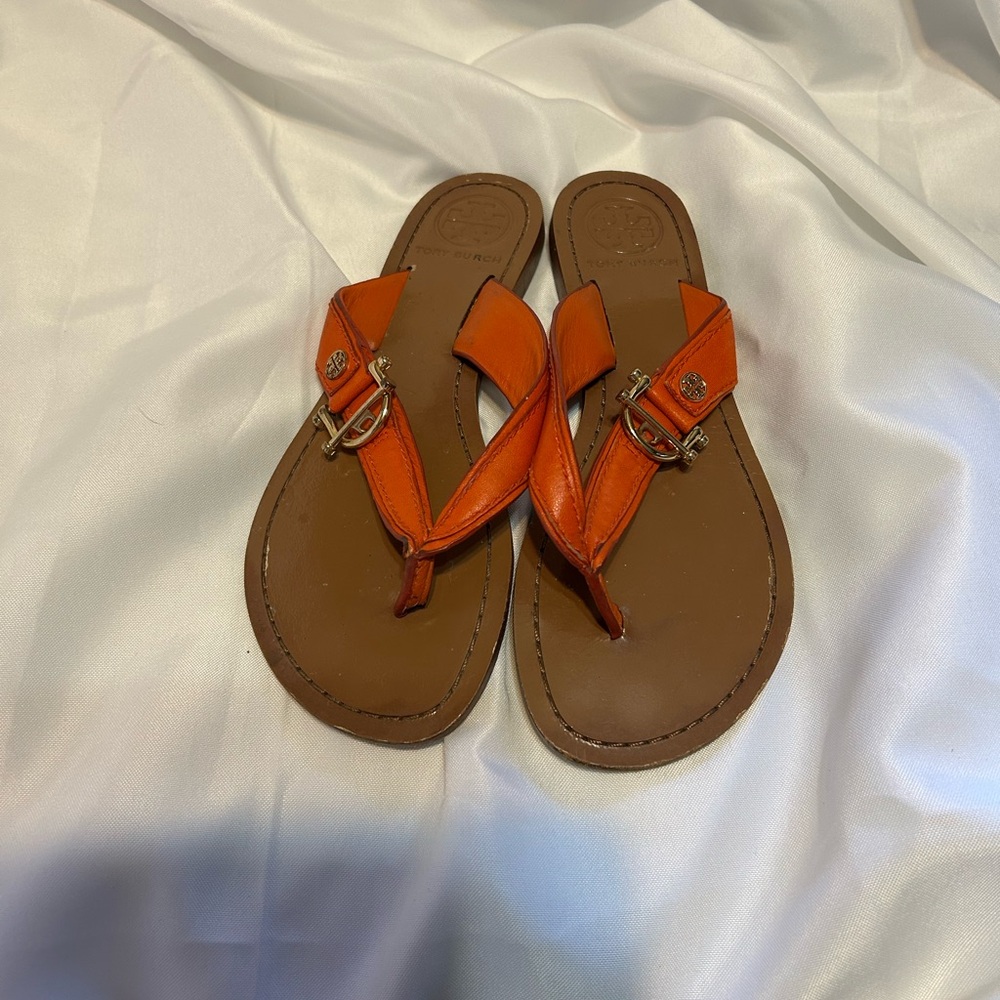 Tory Burch Orange Leather Sandals. 

Women size 5 
Youth size 3.5